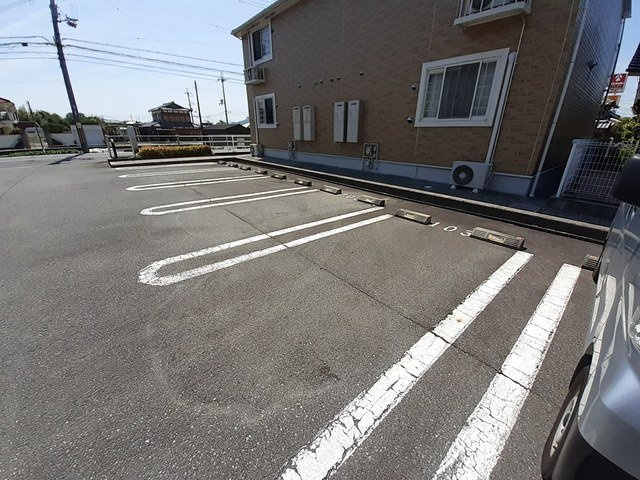 アウローラＭ　Ｂの駐車場