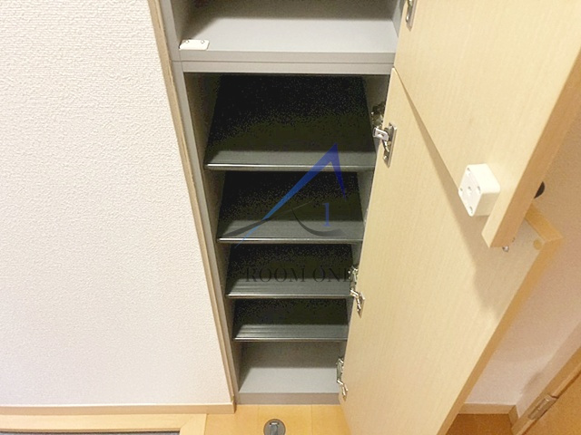 サンライズ向原 の内装