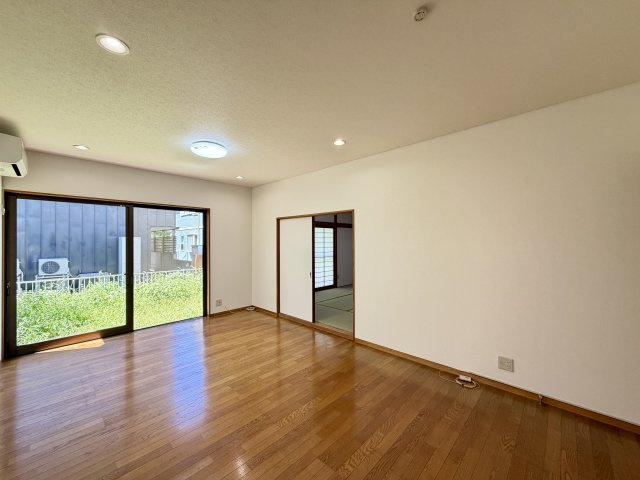 【居間・リビング】 | 久喜市南栗橋3丁目　中古戸建
