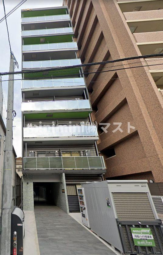 モダンアパートメント大阪ドーム前の外観