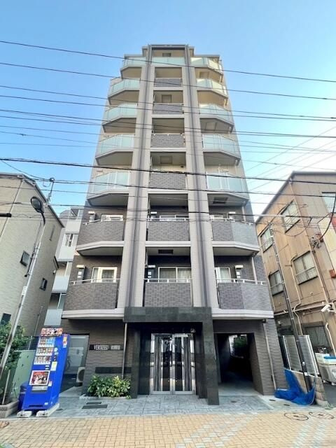 ベルシード綾瀬駅前の外観