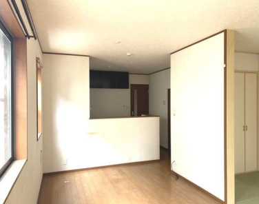 川越市大字藤間 中古戸建の居間・リビング