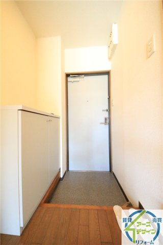 Sキューブ　ほんまちの玄関|※類似部屋