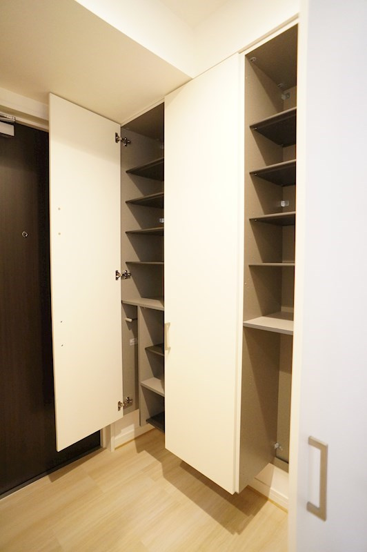 江東区東陽２丁目の賃貸マンションの収納