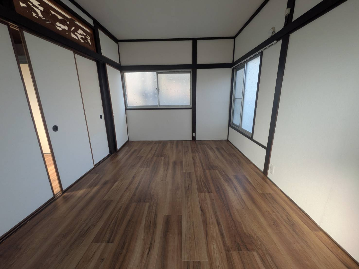 西二見戸建の寝室