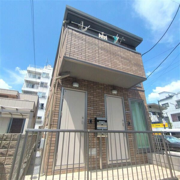 ディアコートＢ棟の外観