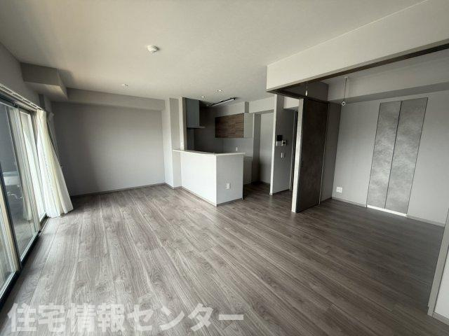 サンパーク新山口駅南グラッセの居間・リビング|解放感あふれるリビングでゆとりのある暮らしを。