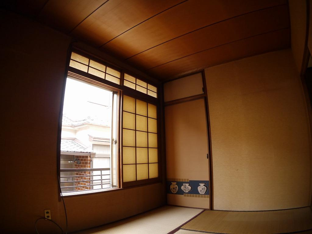 魚住町戸建の内装