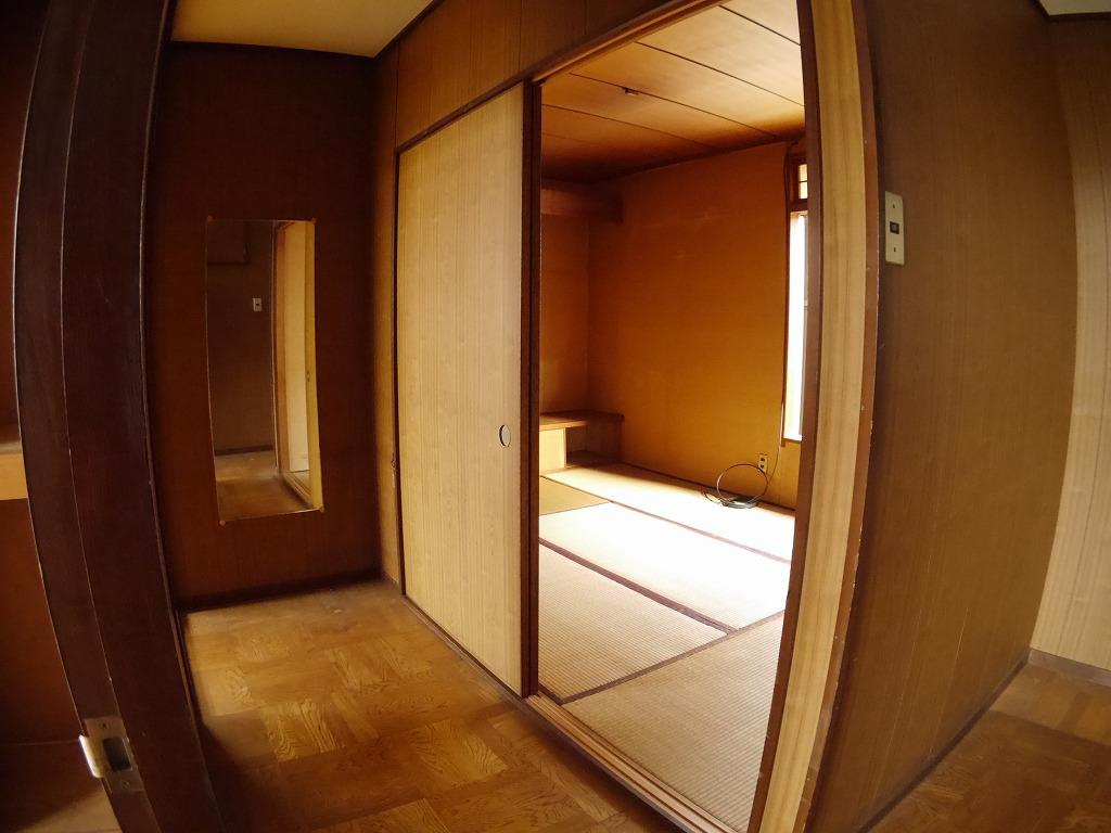 魚住町戸建