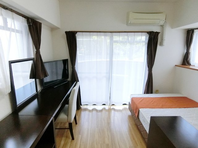 プレサンス神戸裁判所前