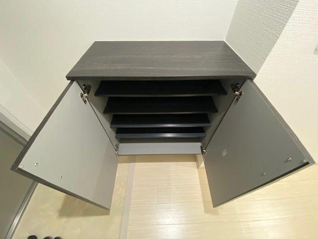 西神糀台ミオの玄関