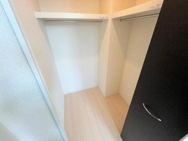エール　藤の収納|ウォークインクローゼット