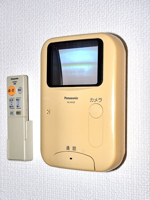 エスポワール大津和のセキュリティ|モニター付インターホンは新品に交換を予定しています