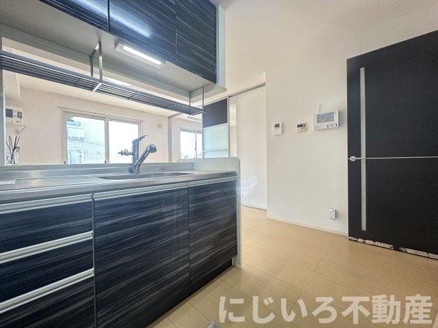 ラ・ソラーレⅠのキッチン