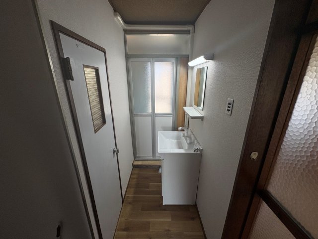 狩口台住宅42号棟の玄関