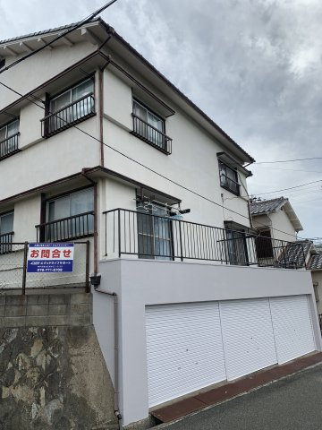 クリエイトハイツ旭が丘の駐車場
