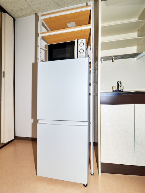 ラポールの設備|2ドア冷蔵庫、電子レンジ