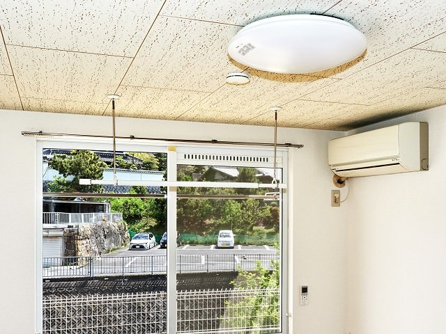 ラポールの設備|脱着式屋内物干
