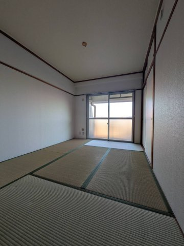 第三岩井ハイツの和室