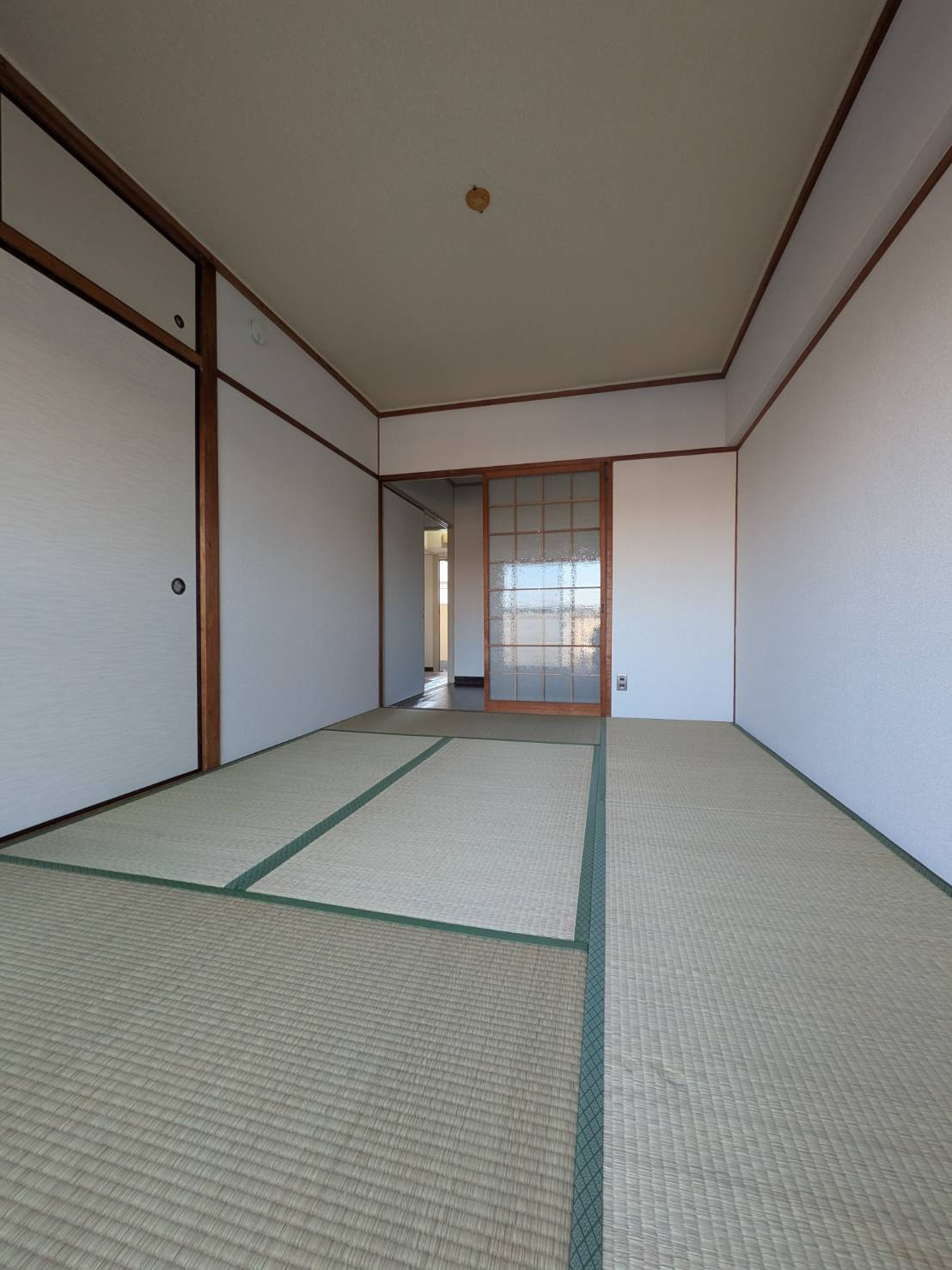 第三岩井ハイツの和室