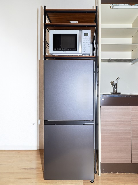 ラポールの設備|2ドア冷蔵庫、電子レンジ