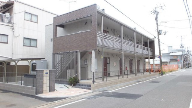 クレイノ未来神戸の外観