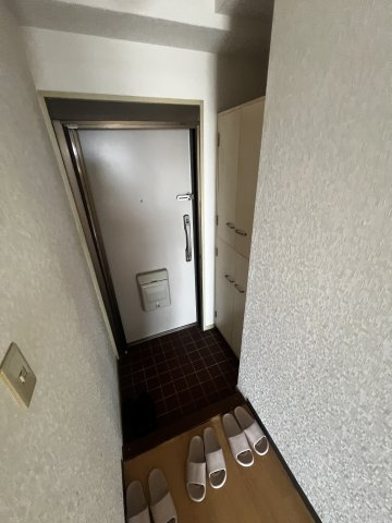 セントラルハイツ宮川町の玄関