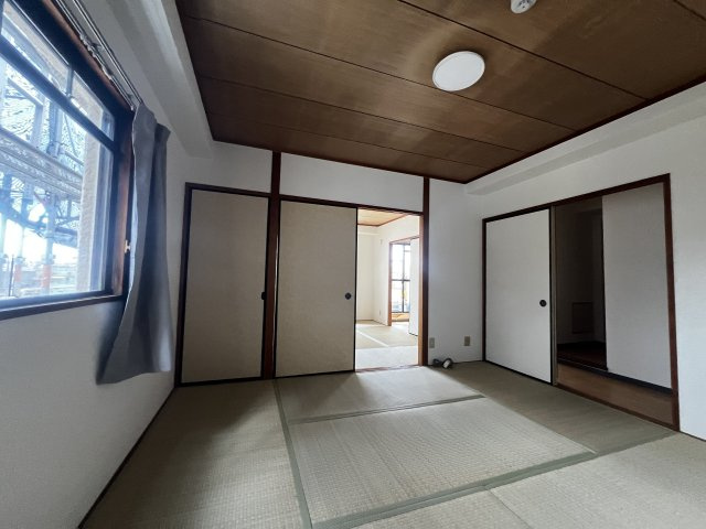 セントラルハイツ宮川町の和室