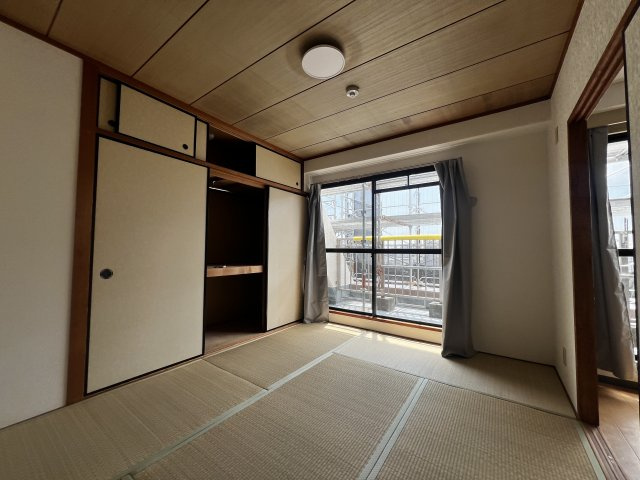 セントラルハイツ宮川町の和室