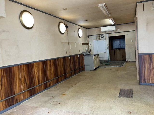二葉町3丁目店舗付住宅（テナント）