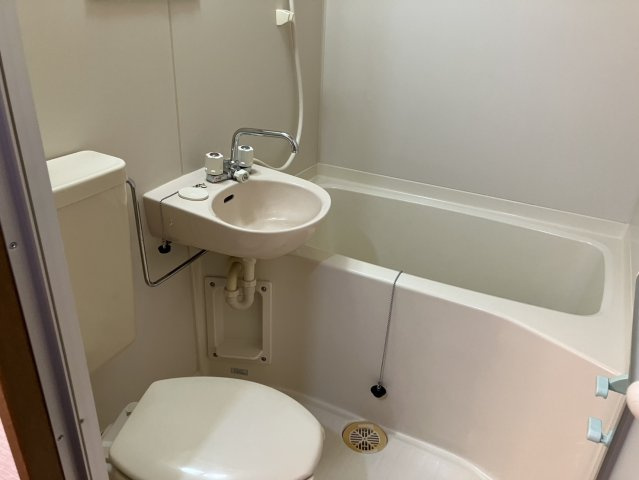 二葉町3丁目店舗付住宅（テナント）