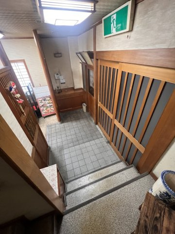 長田神社前商店街　寿司屋のバルコニー