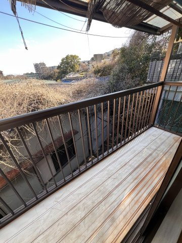 長田天神町5丁目貸家のバルコニー
