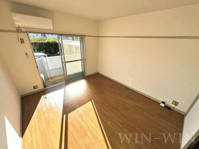 マンションユキの洋室|イメージ（同建物内別部屋の写真です）