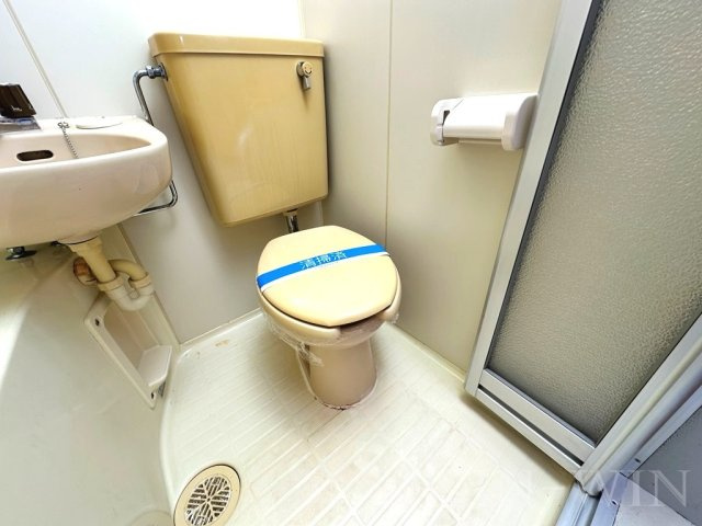 マンションユキのトイレ|イメージ（同建物内別部屋の写真です）