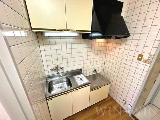 マンションユキのキッチン|イメージ（同建物内別部屋の写真です）