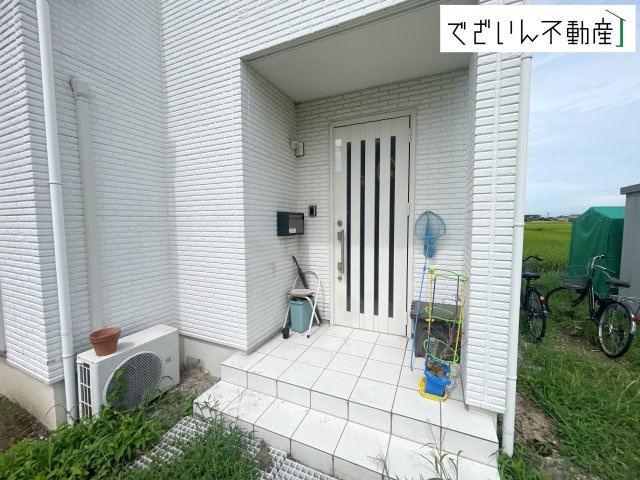 【玄関】 | 羽生市上川崎　中古住宅   | 現地(2026年8月撮影)