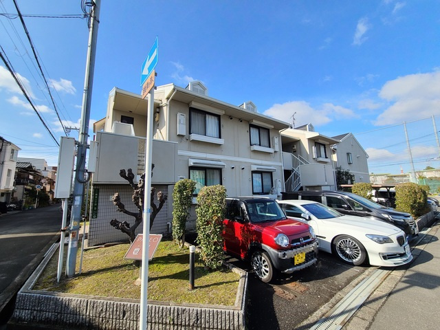 大阪市東淀川区豊里２丁目のアパート