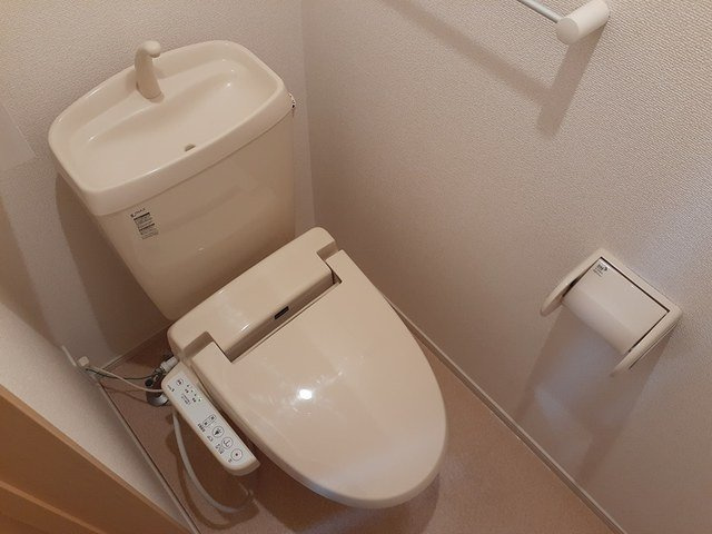 【トイレ】 | アステカ・ソレアード | ゆったりとした空間のトイレです