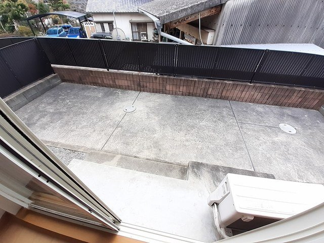 カルムヴィラⅢの庭|たまにはお庭で休日を過ごしてみるのもよいかもしれません