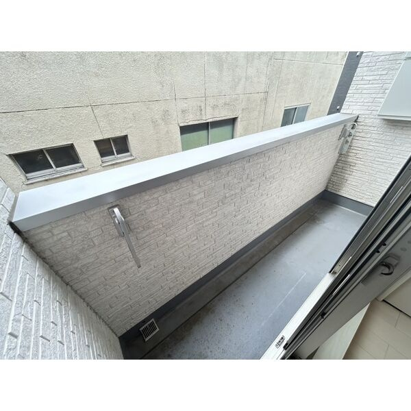 ハルメゾン　名古屋市賃貸　仲介手数料無料のバルコニー