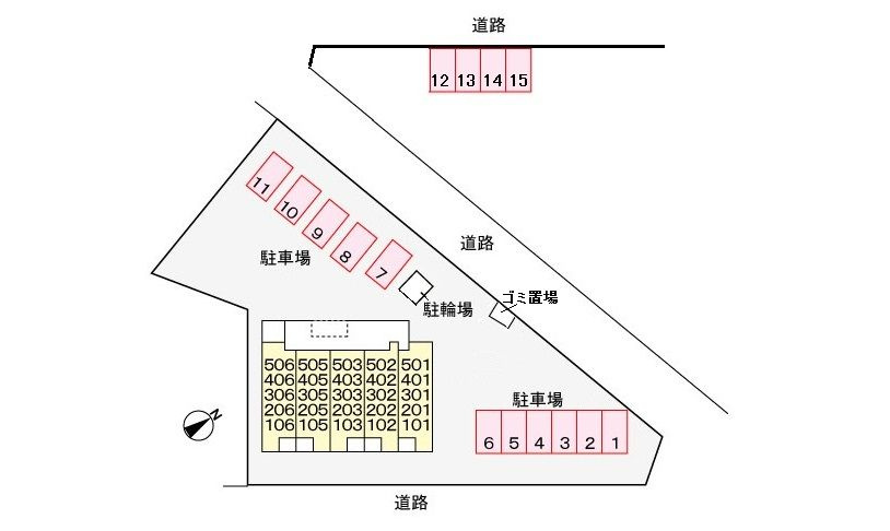 サン　グリーンの駐車場