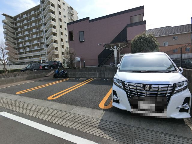 【駐車場】