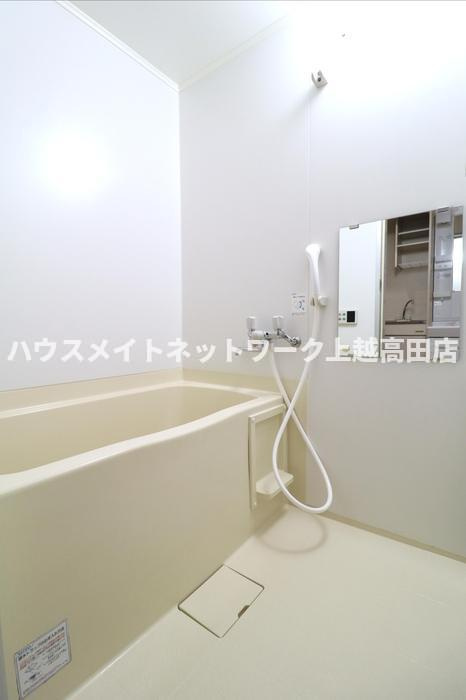 エクセレントコート Ａ棟の浴室|追焚機能付