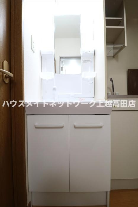 エクセレントコート Ａ棟の洗面所|洗髪洗面化粧台