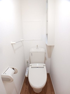【トイレ】 | ベルローズＡ | ゆったりとした空間のトイレです