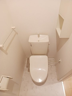 【トイレ】 | レジデンスせど川Ｂ | コンパクトで使いやすいトイレです