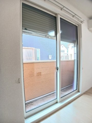 【バルコニー】 | セードル館・水呑Ⅰ | バルコニーからの眺めを楽しみながら食事をしませんか