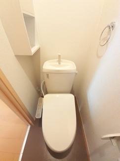 【トイレ】 | フォルサ・エムＣ | 落ち着いた色調のトイレです