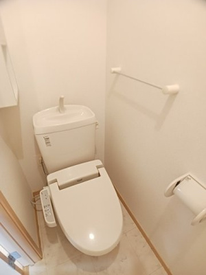 【トイレ】 | ボンジュルネⅡ | トイレもきれいです